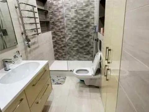 квартира за адресою Соборності просп. (Возз'єднання), 30-А