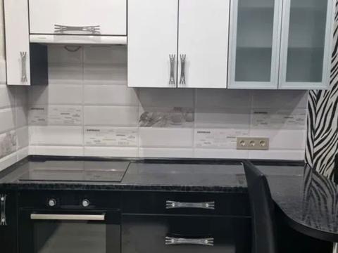 квартира за адресою Райдужна вул., 28