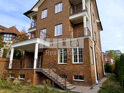 будинок за адресою Звіринецька вул., 4