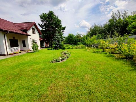 будинок за адресою Молодіжна вул.