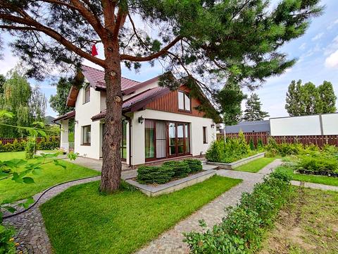 дом по адресу Молодёжная ул.