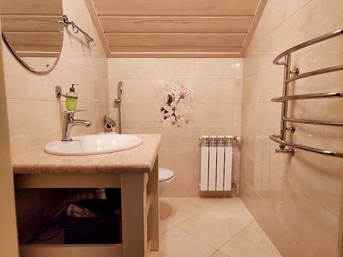 будинок за адресою Молодіжна вул.