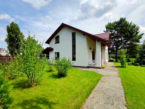 будинок за адресою Молодіжна вул.