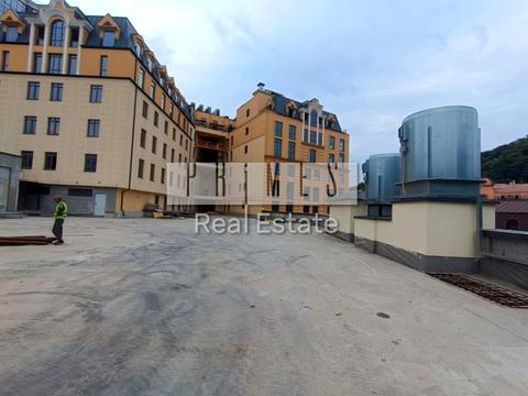 комерційна за адресою Нижній Вал вул., 3-7