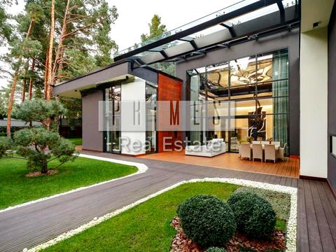 будинок за адресою Анатолія Солов'яненка вул., 4