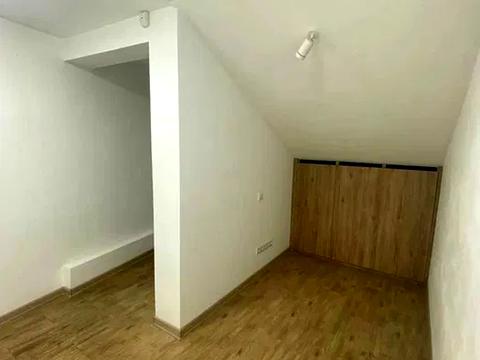 коммерческая по адресу Глубочицкая ул., 13-4