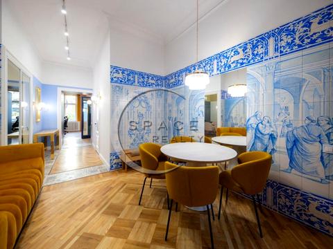 коммерческая по адресу Владимирская ул., 32