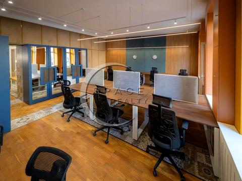 коммерческая по адресу Владимирская ул., 32