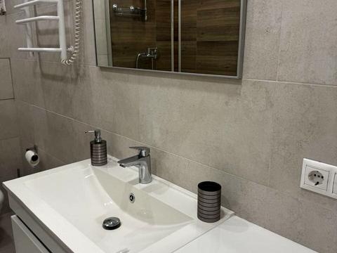 квартира за адресою Джона Маккейна вул. (Івана Кудрі), 7