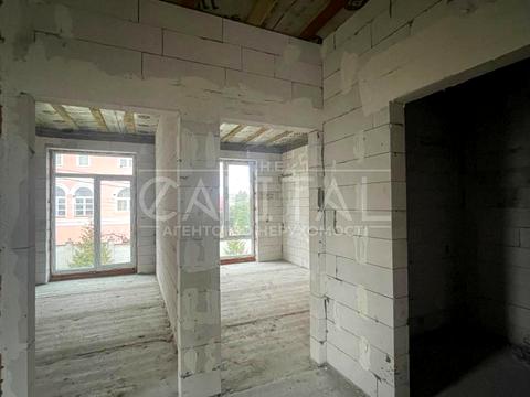 будинок за адресою героїв україни