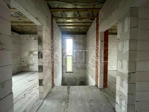 будинок за адресою героїв україни