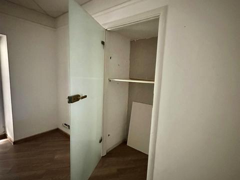 коммерческая по адресу Банковская ул., 5