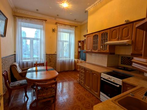 квартира за адресою Антоновича вул. (Горького), 26/26