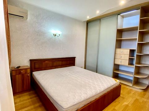 квартира по адресу Голосеевский просп. (40-летия Октября), 68