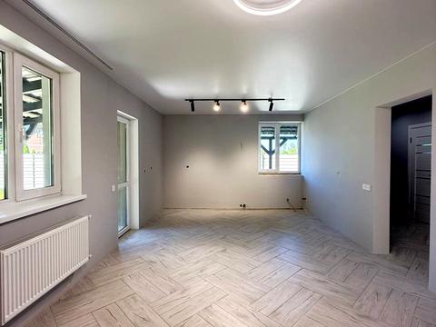 будинок за адресою Київська