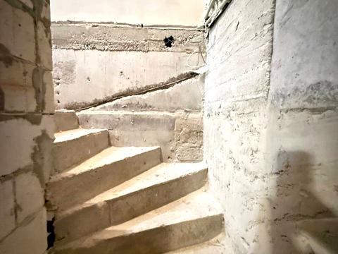 будинок за адресою Київська