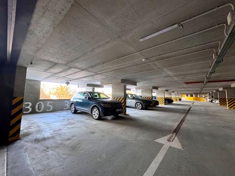 паркомісце за адресою Львів, Кульпарківська вул., 93