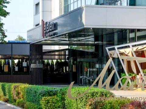 комерційна за адресою Солом'янська вул., 11