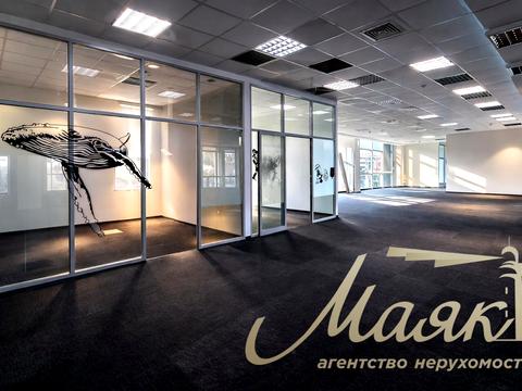 комерційна за адресою Солом'янська вул., 11