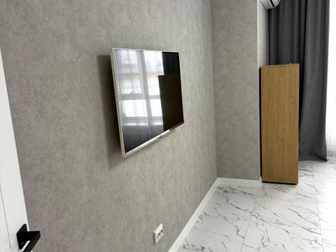 квартира за адресою Домбровського вул., 3б, к.14,15