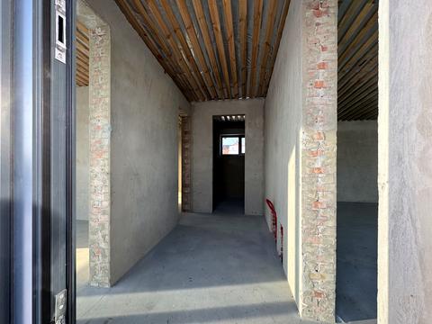 дом по адресу Грунтовая ул.