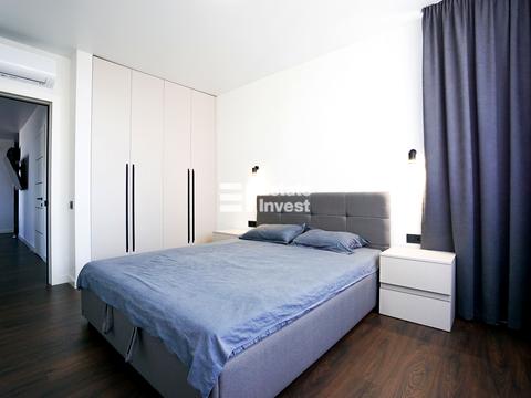 квартира по адресу Олександра Олеся ул., 3