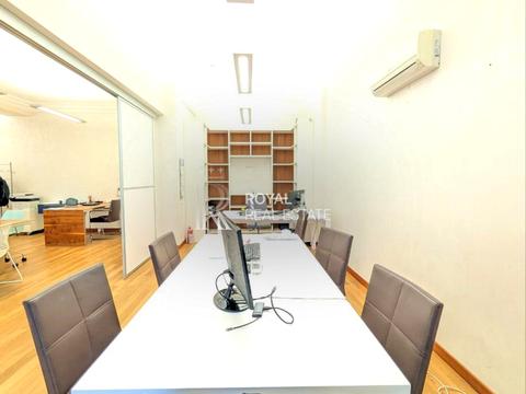 коммерческая по адресу Крещатик ул. (Kreschatic), 25