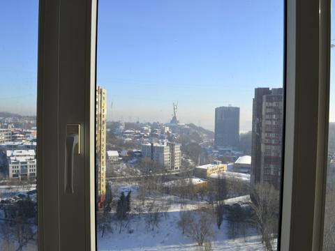 коммерческая по адресу Старонаводницкая ул., 6-Б