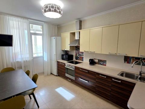 квартира за адресою Єлизавети Чавдар вул., 1