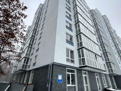 квартира за адресою Героїв України вул., (Будинок)