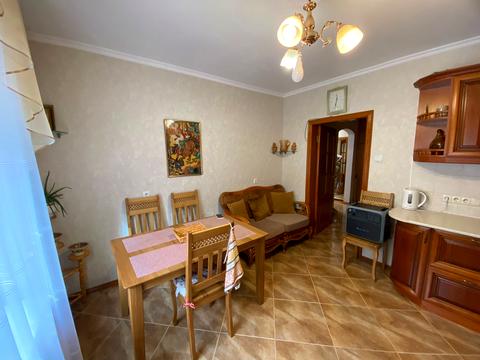 квартира за адресою Мілютенка вул., 17-В