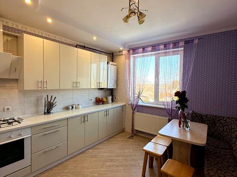 квартира за адресою Старицького вул., 60в