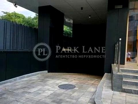 коммерческая по адресу Болсуновская ул. (Сергея Струтинского), 21