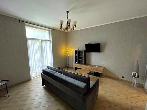 квартира по адресу Зеленая ул., 83