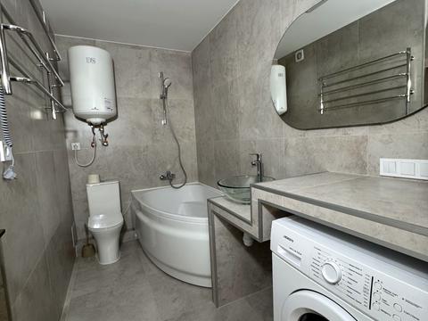 квартира по адресу Олега Мудрака ул. (Генерала Наумова), 1-Б