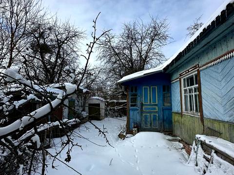 будинок за адресою Квітнева