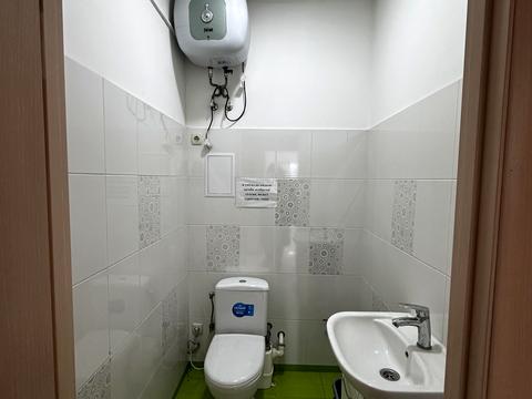 комерційна за адресою Єрощенка вул, 12 а