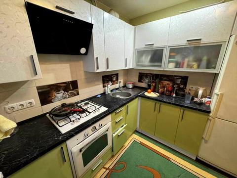 квартира за адресою Соборності вул. (Жовтнева), 26/14