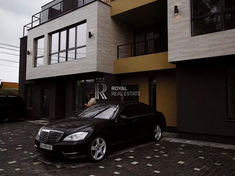 будинок за адресою 16-та Садова вул.