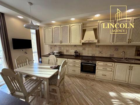 квартира за адресою Регенераторна вул., 4 к13