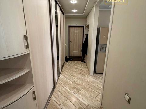 квартира за адресою Регенераторна вул., 4 к13