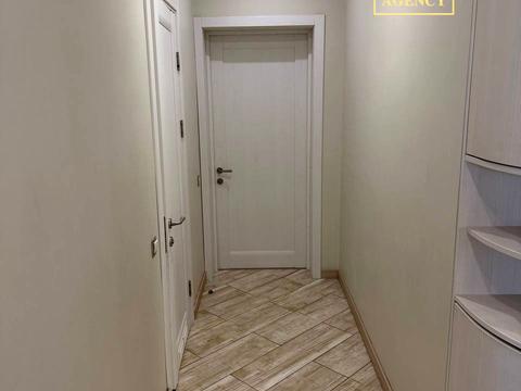 квартира за адресою Регенераторна вул., 4 к13