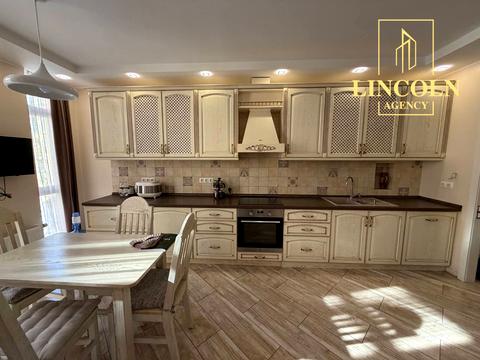 квартира за адресою Регенераторна вул., 4 к13