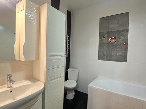 квартира за адресою Івана Дяченка вул., 20