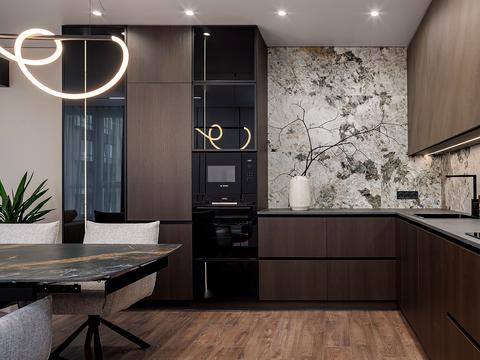 квартира по адресу Героев Майдана ул., 15