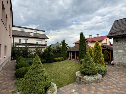 будинок за адресою Богдана Хмельницького вул.