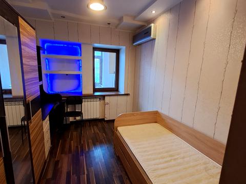 квартира за адресою Соборності вул. (Косіора), 10