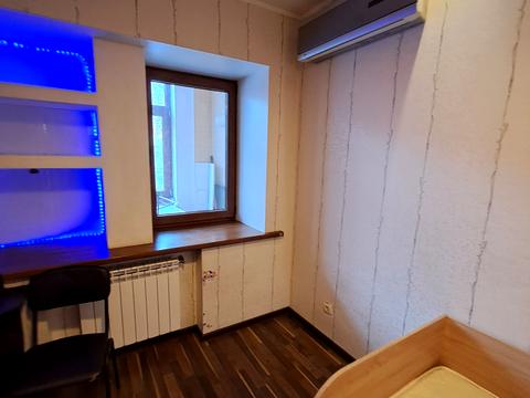 квартира за адресою Соборності вул. (Косіора), 10