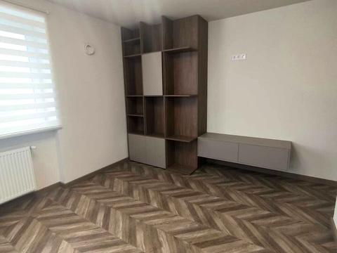 квартира за адресою Чорновола вул., 1