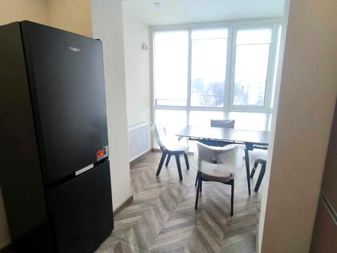 квартира за адресою Чорновола вул., 1